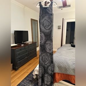 Elegant Cache gown, size S, sexy open back